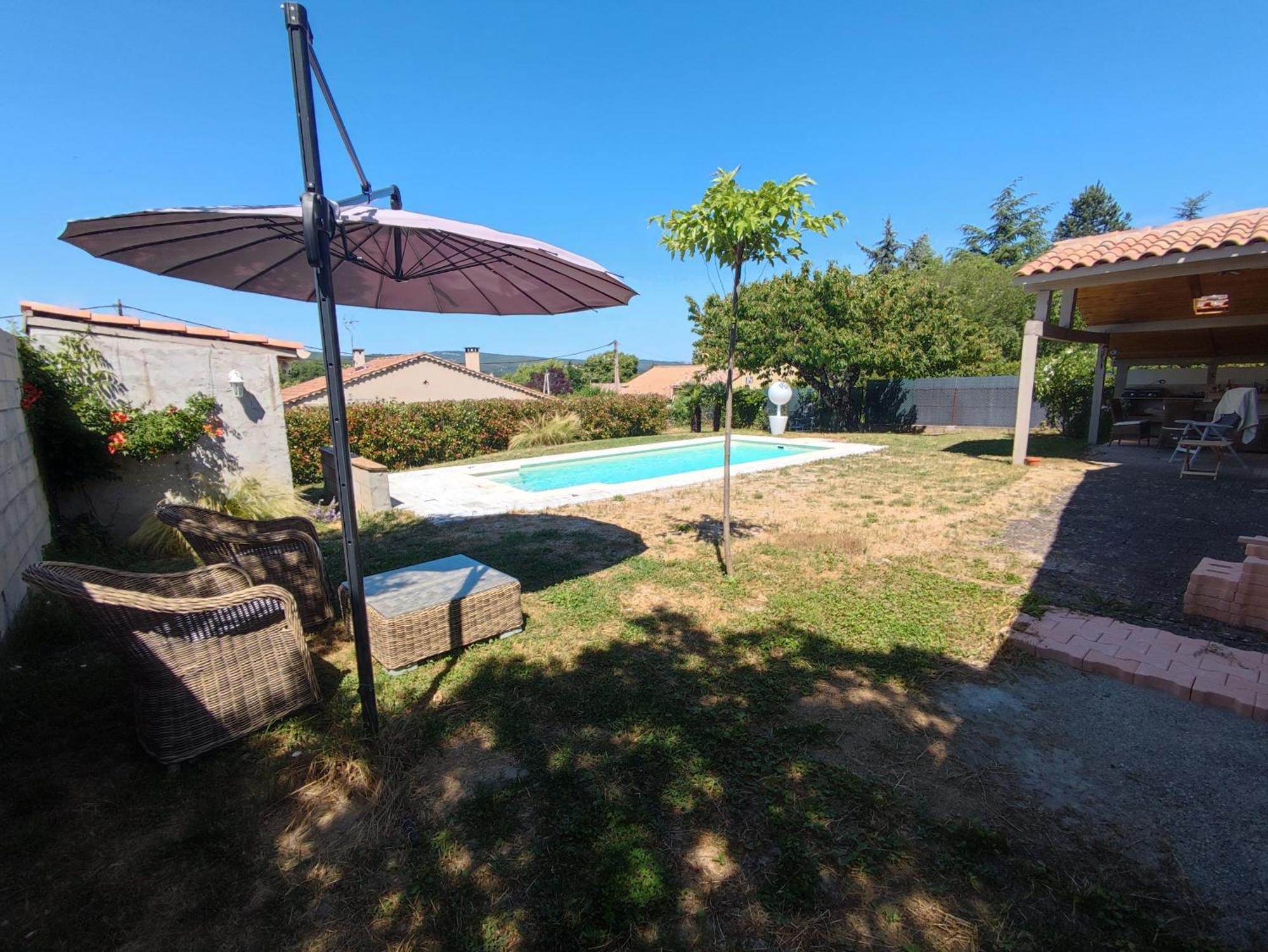 Chambre Au Coeur Du Luberon Bed and Breakfast Céreste Εξωτερικό φωτογραφία