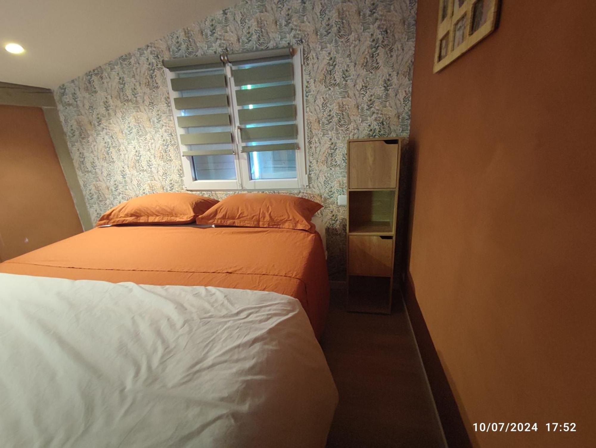 Chambre Au Coeur Du Luberon Bed and Breakfast Céreste Εξωτερικό φωτογραφία